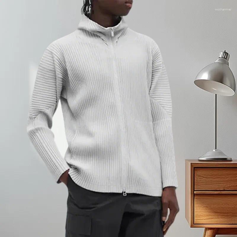 Men's Jackets Pleated Jacket 2025 Miyake Trend Street Wear Simple Loose With Silhouette Casual Commuter Office Menswear Black
