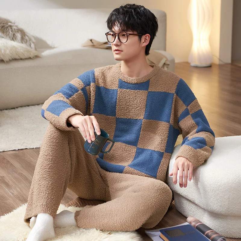Thick Warm Coral Velvet Mens Pajamas Autumn Winter Pyjamas Male Homme Pijama Sleepwear Long-Sleeve Pullover Lounge Sleep Set 250804