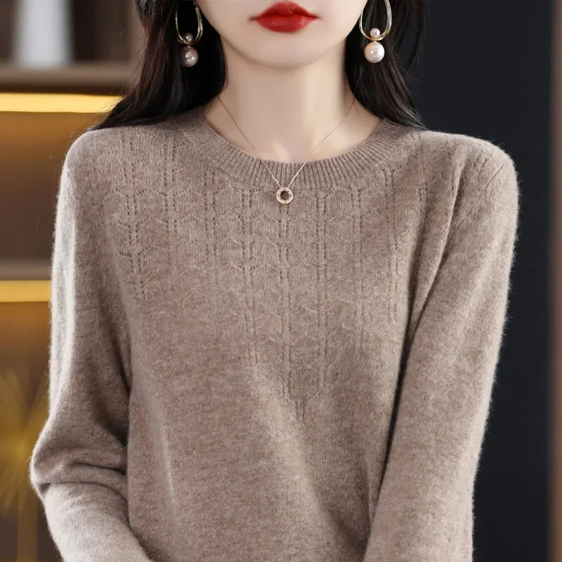 2025 Women Sweaters Autumn Winter Long Sleeve Pullovers Knitwears Warm Pullovers Korean Fashion Bottoming Shirts Slim Fit Jumper250804
