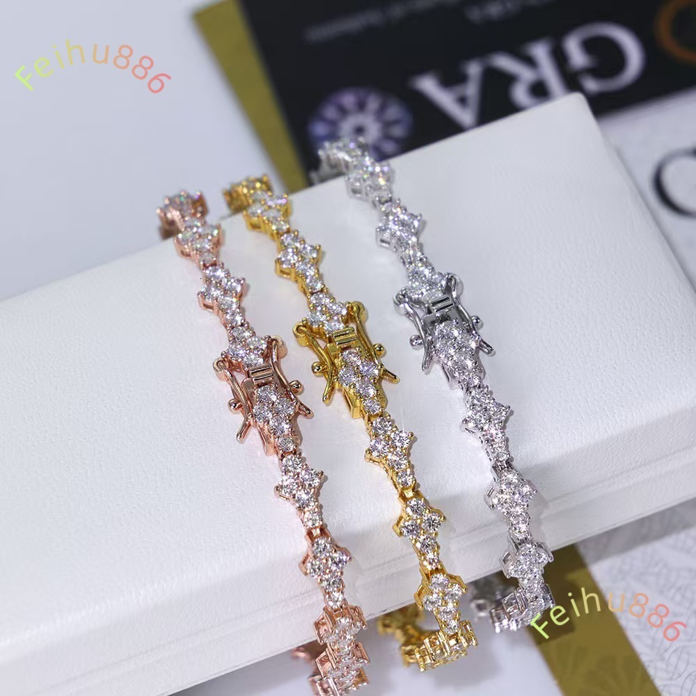 Fashion New Arrival Femme Design 925 Silver VVS Moissanite Diamond Iced Out Four Leaf Clover Cross Tennis Chain Bracelet