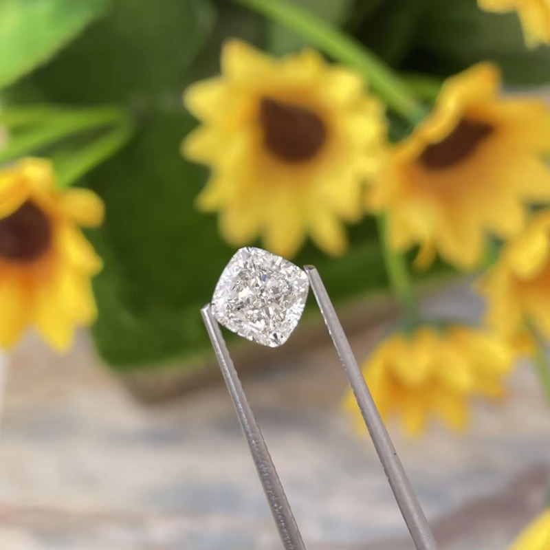 Lab Diamond Wholesale Loose Lab Grown Diamond in Stock CVD 1-5ct E VS Cushion Cut Diamond With IGI Certificate for Ring Setting