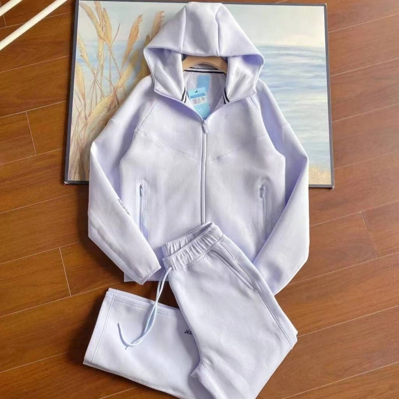 2025 Mens Nocta Tracksuits Casual Hoodie POLO Shirt High Quality 1 1 Two Piece Suit Men Woman hooded sweater Techfleece Trousers Track suits Bottoms