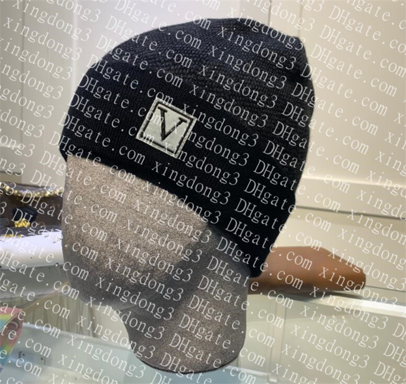 Mens Designer Beanie Designer Knitted Hat Winter Wool Skull Caps Fitted Unisex Cashmere Classic Plaid Letters Luxury Casual Outdoor Fashion Women bo