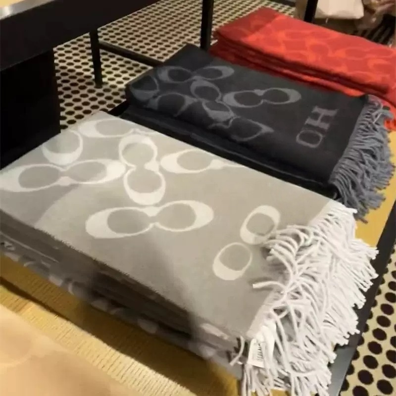 Designer Scarf For Women Winter Warm Scarves Mens Scarfs Brand Letter Wool High Quality Wrap Shawl Luxury Fashion Echarpe Winter Warm Outdoor Sciarp