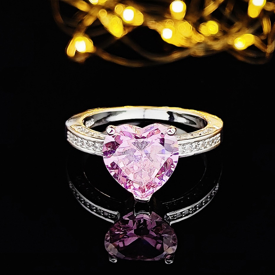 Designer Rings Classic Prong Setting Diamond Heart Rings 925 Silver Plated Pink Crystal Zircon Rings Lady Jewelry Lover Gift