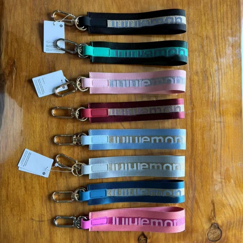 designer Fashion Wallet buckle Never Lost keychain Women Running Elastic NEW Keychains Silicone pendant keychain