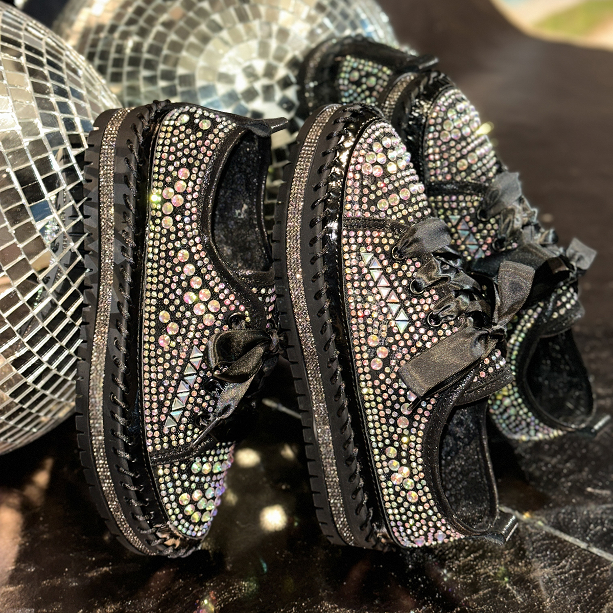 Femmes de luxe chaussures décontractées concepteur strass chaussures de sport femmes haute qualité chaussures à fond épais eau diamant marche bas