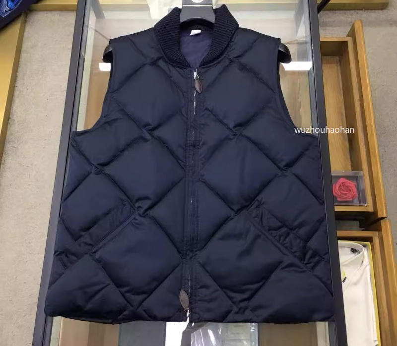 Designer Vests Men Winter Stand Collar Down Vest Windproof Warm Coat B1289