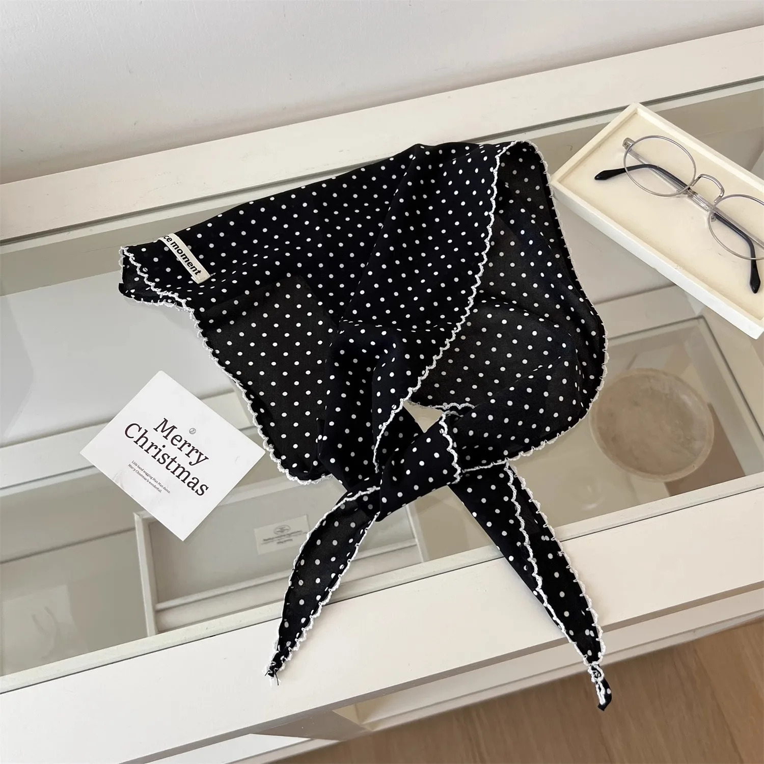 Womens White Head Scarf Korean Polka Dot Scarf Kawaii Triangle Scarf French Small Fresh Scarf Silk Scarf For Hair Sweet Style 250805