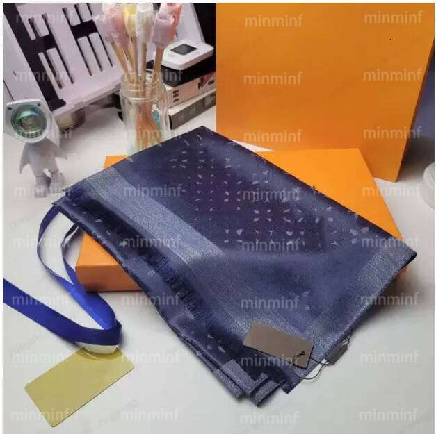 Hot Scarf designer cashmere high quality thick shawl women silk scarf fashion long winter warm pashmina wraps with Tassel Bufanda Foulard