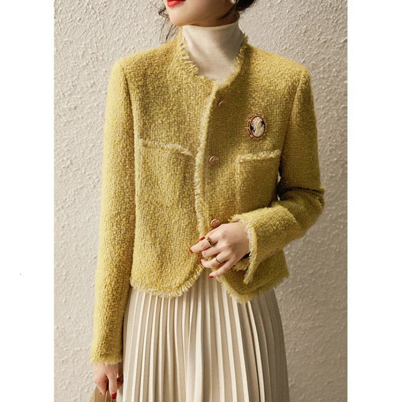 Women Yellow Wool Blended Small Fragrance Short Coat O Neck Tassel High Quality French Casual Chic Long Sleeve Lady Tweed Jacket 250806