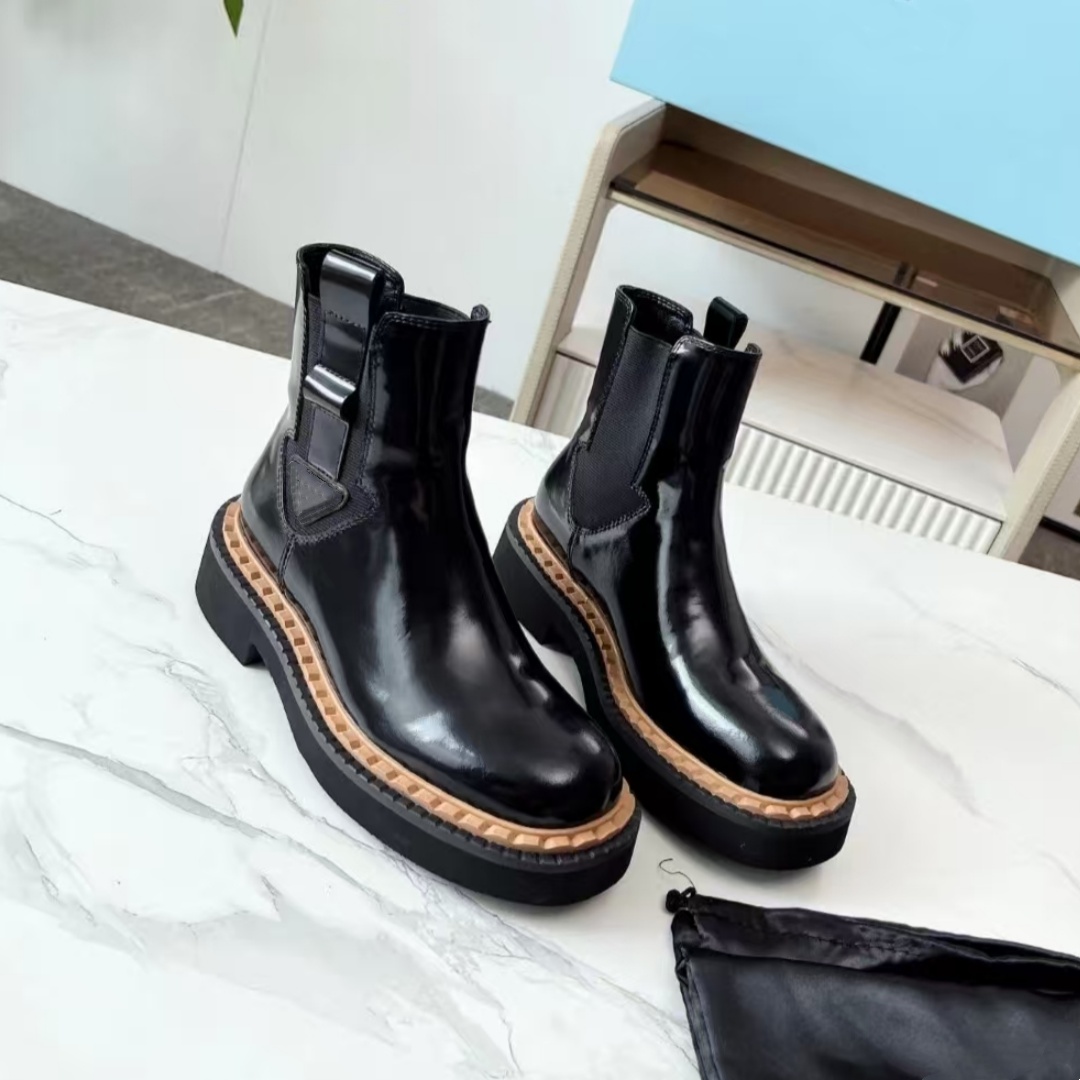 Designer Womens Boots motorcycle martin boots Fashion platform Snow shoes Women's Ankle Boots leather suede boots Luxury Knight travel Sport Wa