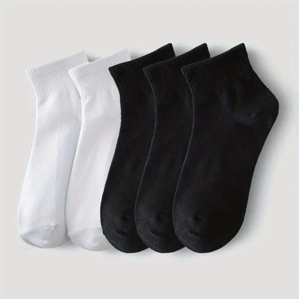 5 Pairs Fashionable Steady Solid Colour Black White Mens Socks Summer Autumn Vintage Student Short Mens Low Ankle Socks 250804