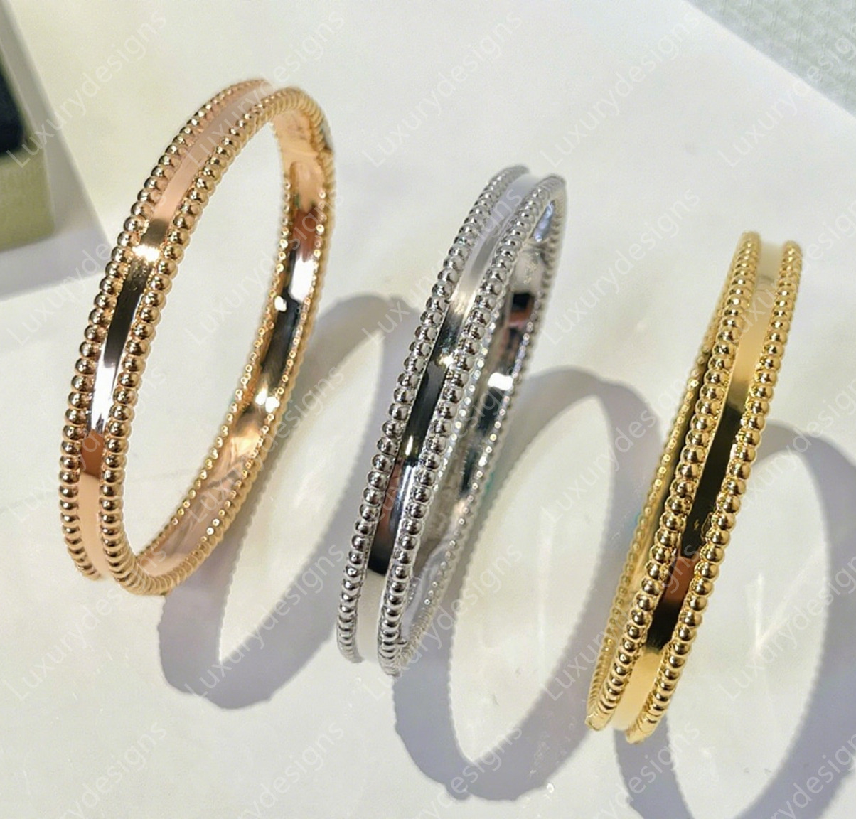 Designer Bracelet Womens Luxury Clover Bangle S925 Sterling Silver Plated Top Quality 18K Gold Bracelet Ladies Fine Jewelry with Box Packing