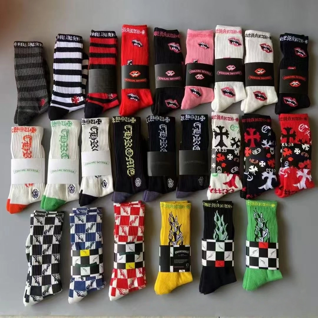 Men&#039;s Designer Sports Socks Men&#039;s and Women&#039;s Socks Luxury Brand Red Lip Embroidered Printed Breathable Sweat Absorbing Sports Soc-image-1070181201