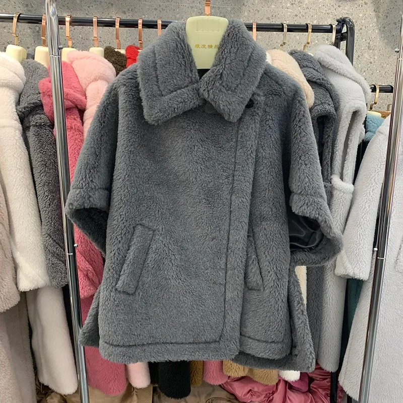 Fashion Sheep Wool Jacket Winter Wool Fur Coat Women Fashion Teddy Lady Streetwear Wool Cloak Thick Warm Overcoat 250801