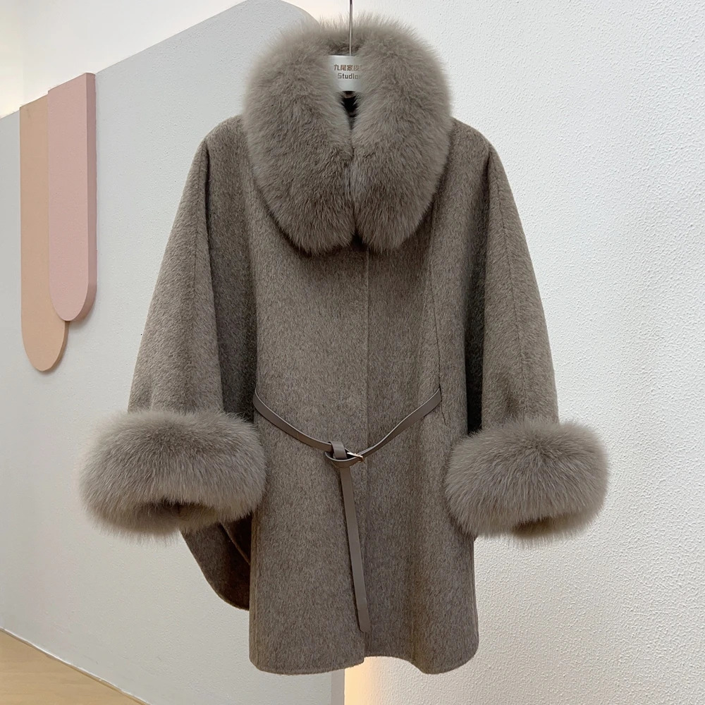 Winter Womens Fox Fur Coat 100% Wool Cloak Cashmere Warm Jacket Detachable Collar Thick Female Coat 250801
