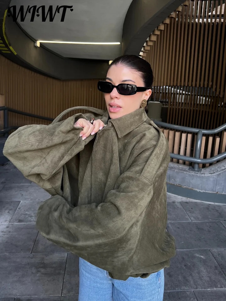Green Lapel Zipper Suede Jackets Women Loose Long Sleeve Pleated Bomber Coat 2025 Spring Lady Fashion High Street Outwear 250805