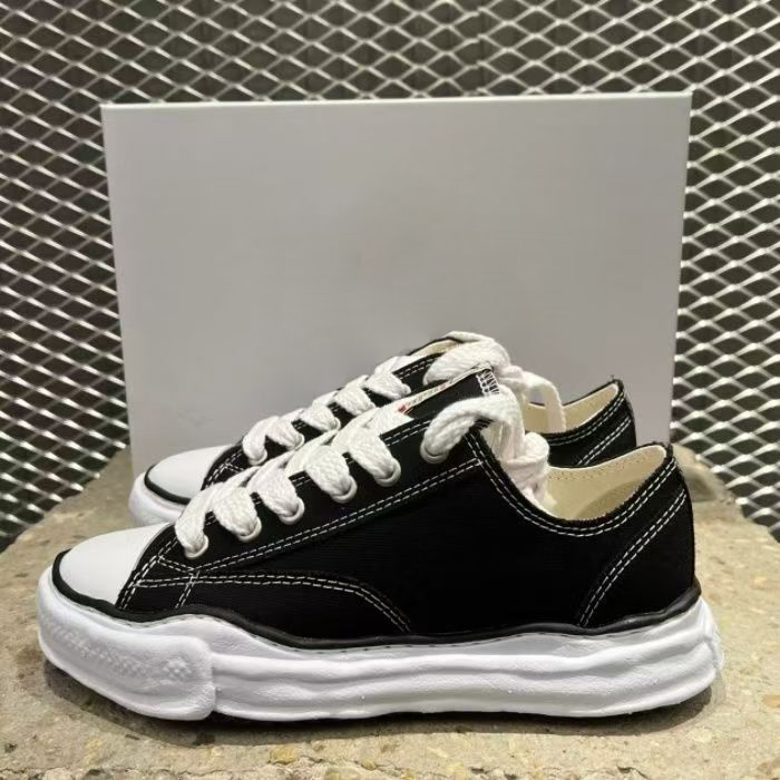 Designer Casual Shoes For Men Sneaker Platform Sneakers Fashion Leather White Checkered Laces Outdoor Mens Trainers Used for spring, summer, autumn,