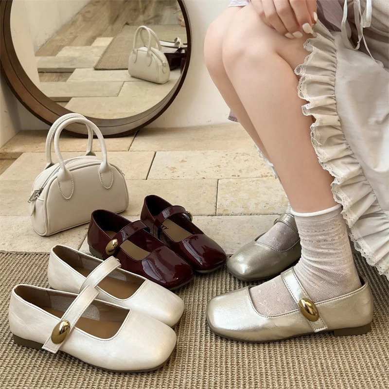 Retro Style Square Toe Women Mary Jane Shoes Ladies Soft Sole Flats Casual Dress Street Style Shoes 250806