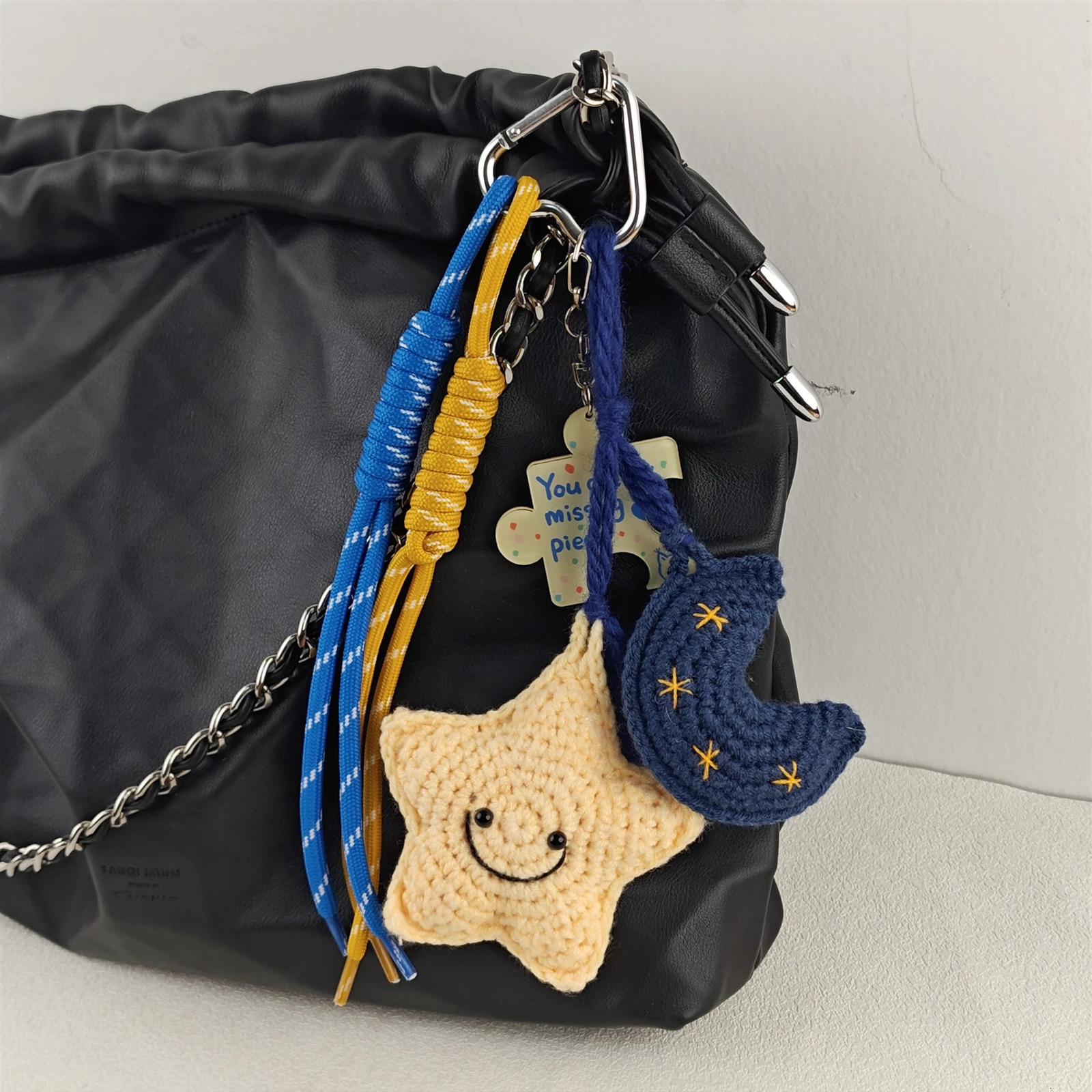 Hand Woven Smiling Face Star Moon The Sun High-Quality Bag Pendant Key Chain Blue Yellow Collocation Accessories Gift 250807