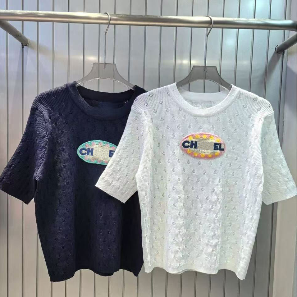 Designer embroidered women's short-sleeved T-shirts, fashionable embroidered sweaters