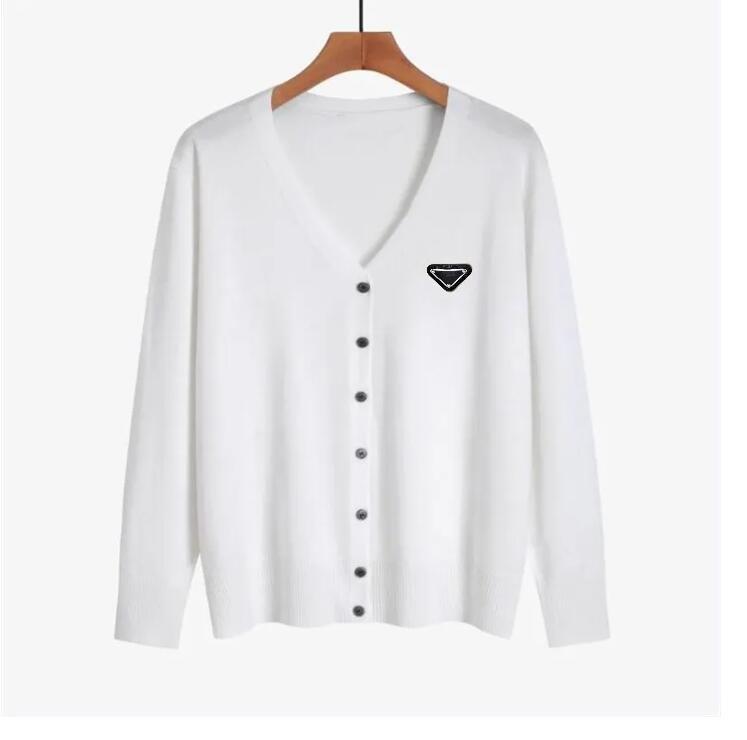 New Women Sweater V Neck Embroidery Letter Knitting Designer Sweater Jacket Casual Cardigan Tops tee-image-793520301