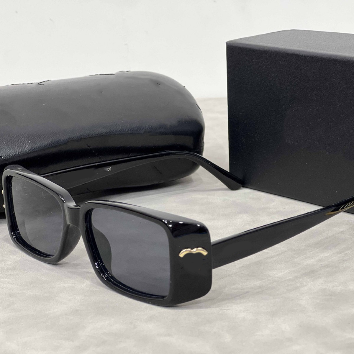 fashion designer sunglasses Man glass Outdoor sunglasses Metal frame fashion classic Lady sun glasses mirror woman