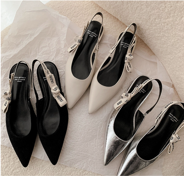 Livraison gratuite chaussures habillées designer, nouvelles chaussures plates rétro européennes et américaines à bout pointu et talon plat
