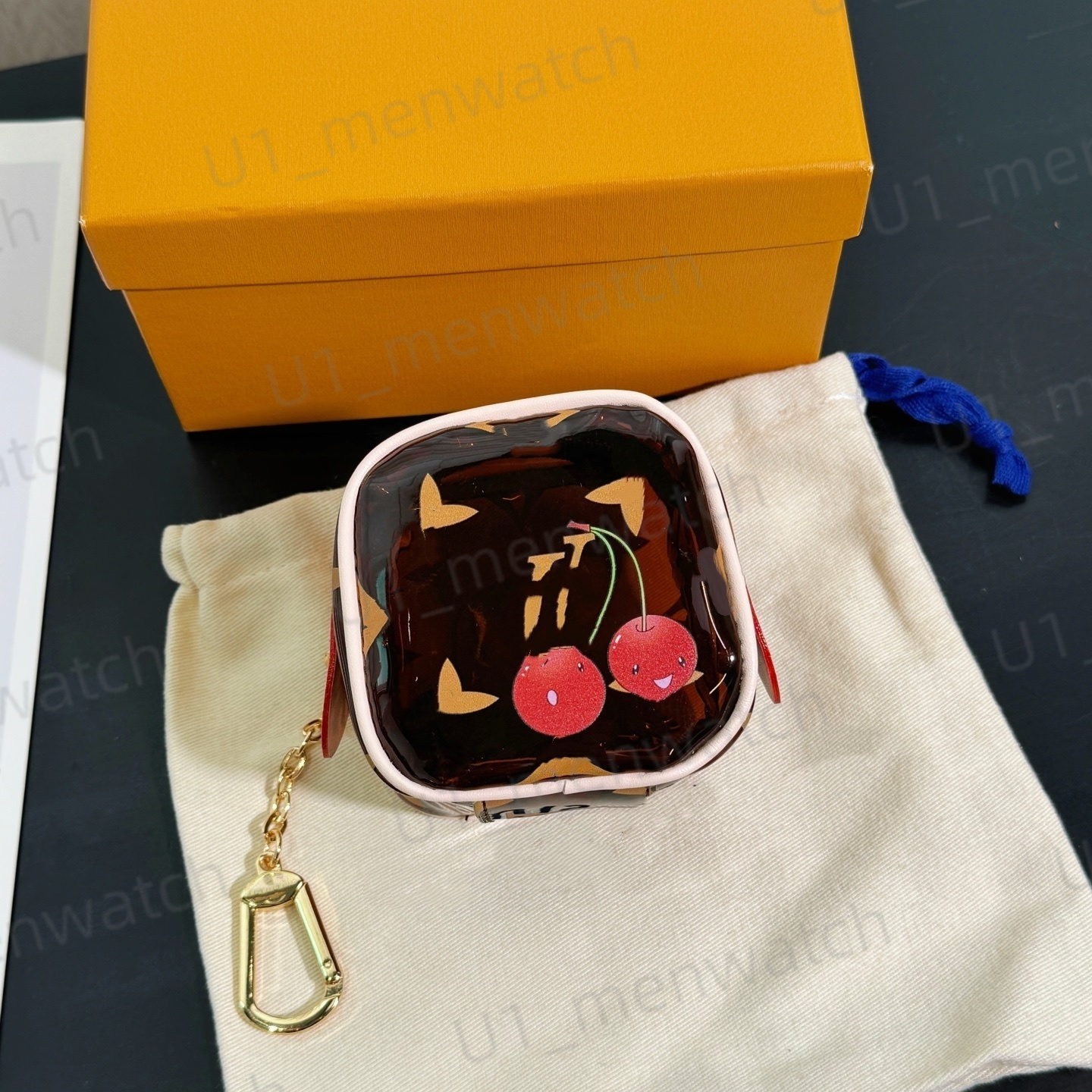 Monograms Designer wallet Keychain accessories transparent cherry print For Women zero Wallet Earphone Fashion Mens Keychains Luxury Mini Bag Pen-image-1084848081