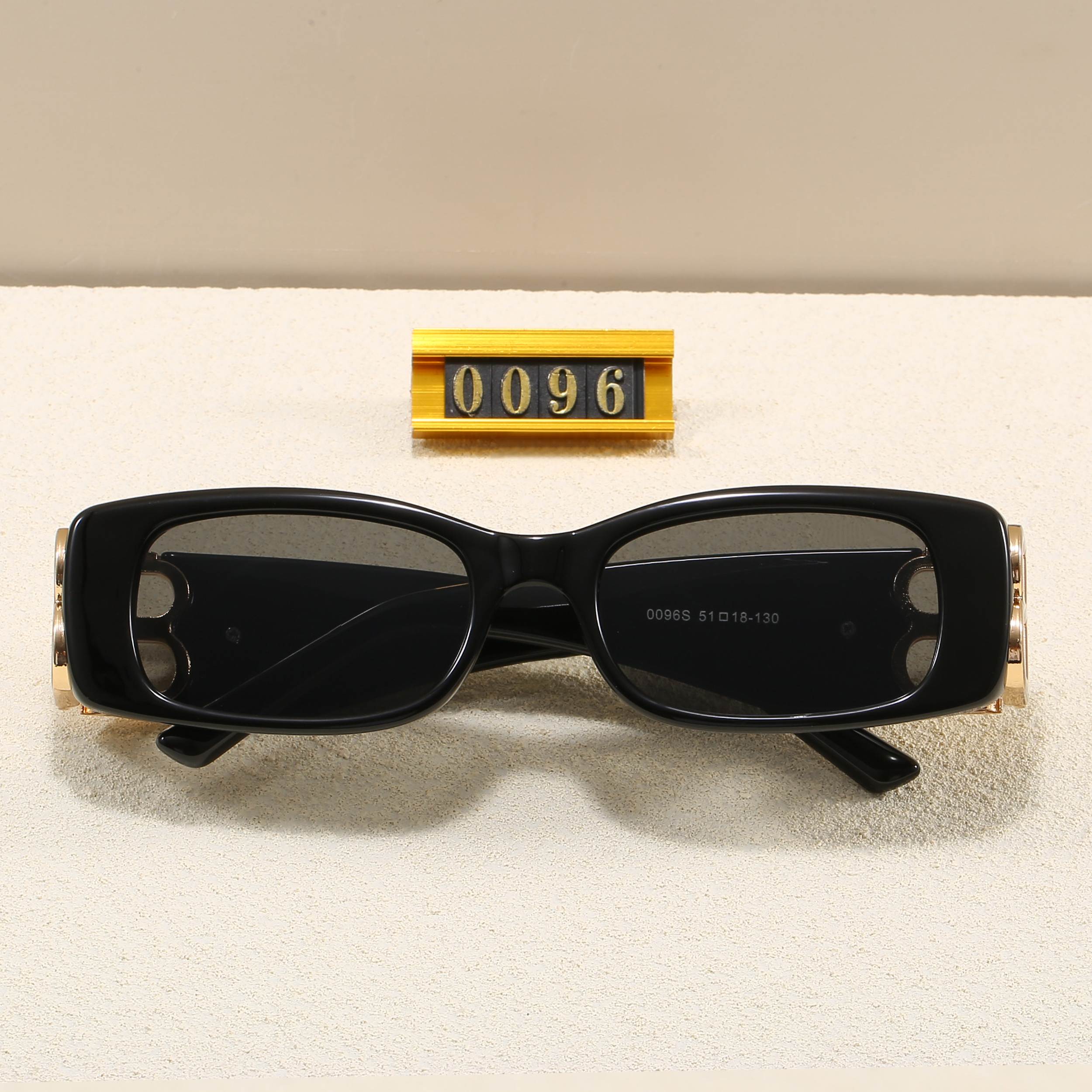 2026 Luxury Designer Sunglasses Men For Women Classics Black Rectangular Acetate Square Gold Metal Bb Logo Beach Shading UV protection Glasses