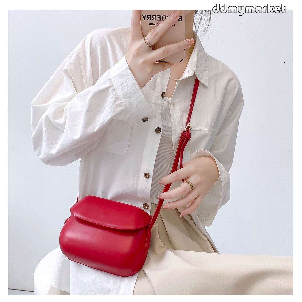 DdmyMarket 2025 Nouveau été pour femmes Single Single Crossbody Lipstick Unique Design Texture Red Mini Square Sac