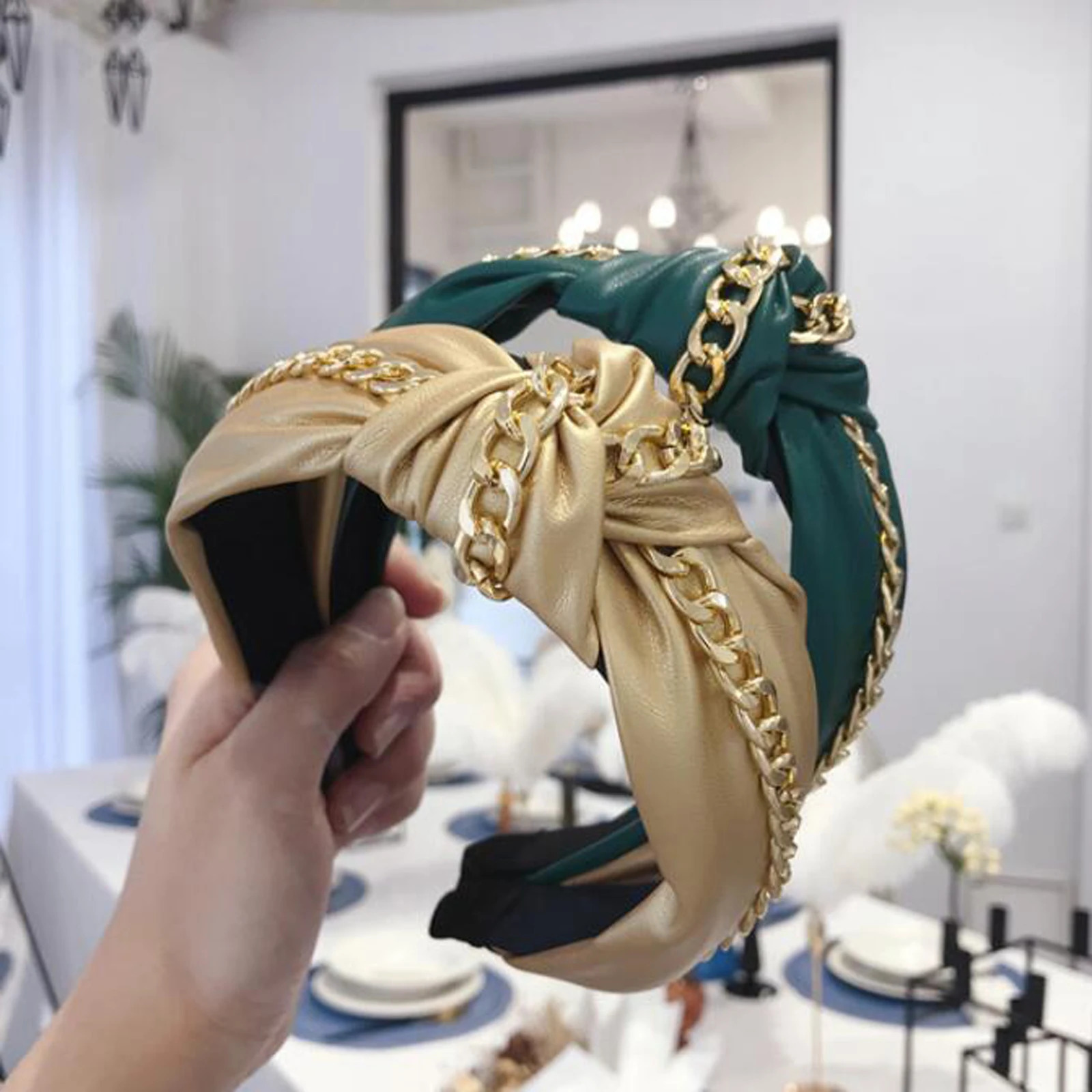 Fashion Leather Headband Women Soft PU Hairband Gold Alloy Chain Headwear Wide Side Solid Headwear Autumn Hair Accessories 250814