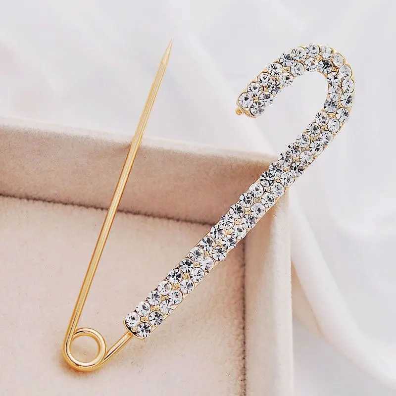 New Luxury Crystal Rhinestone Brooch for Women Girls Silver Color Safety Pin Brooch Lel Pin Badge Sweater Dr Clothing DecorXJ250815
