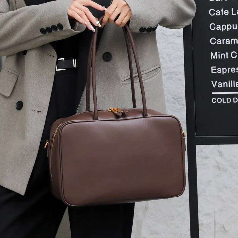 Cowhide Fashion Femmes Shoudler Bags de cafée Desiger en cuir authentique grandes dames crossbody sac marron sac à main femelle noire 250815