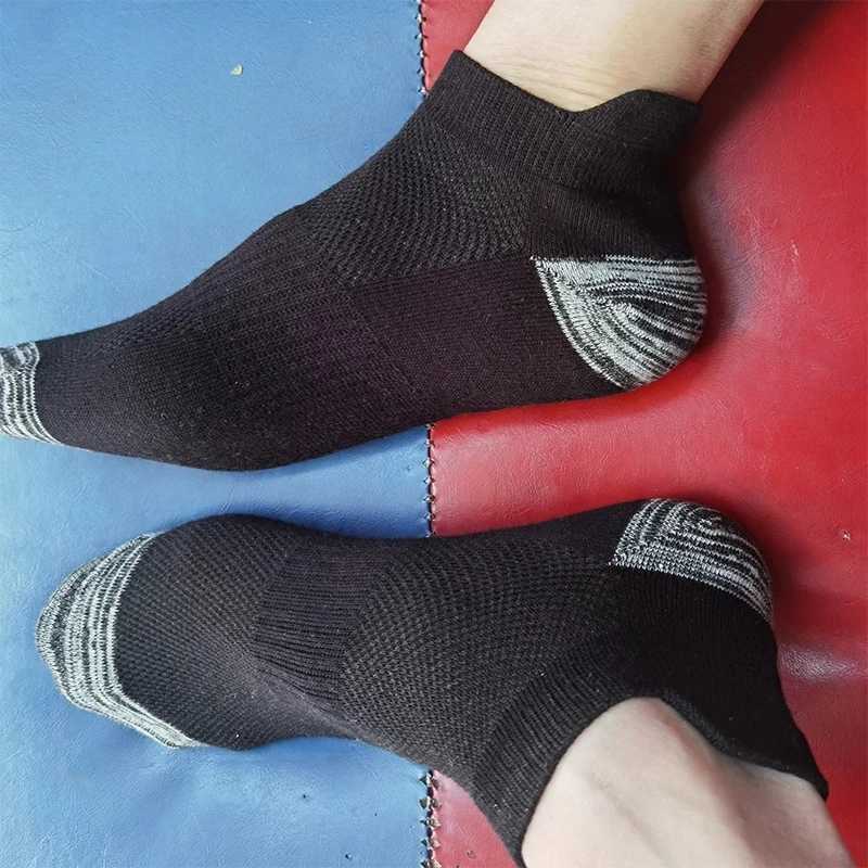 10 Pairs Summer High Quality Men Sports Breathable Protective Ankle Short Male Sport Mesh Socks Plus Size 44 48 W250815 48
