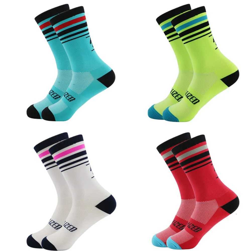 1 paire Men de haute qualité de marque professionnelle SOCKS SPORT