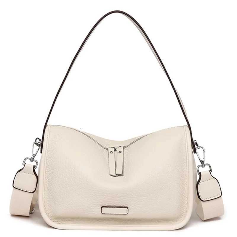 Soft Genuine Leather Handbag Fashion Women Shoulder Messenger Bag Solid Color Cowhide Fashion Female Crossbody Tote Z250815