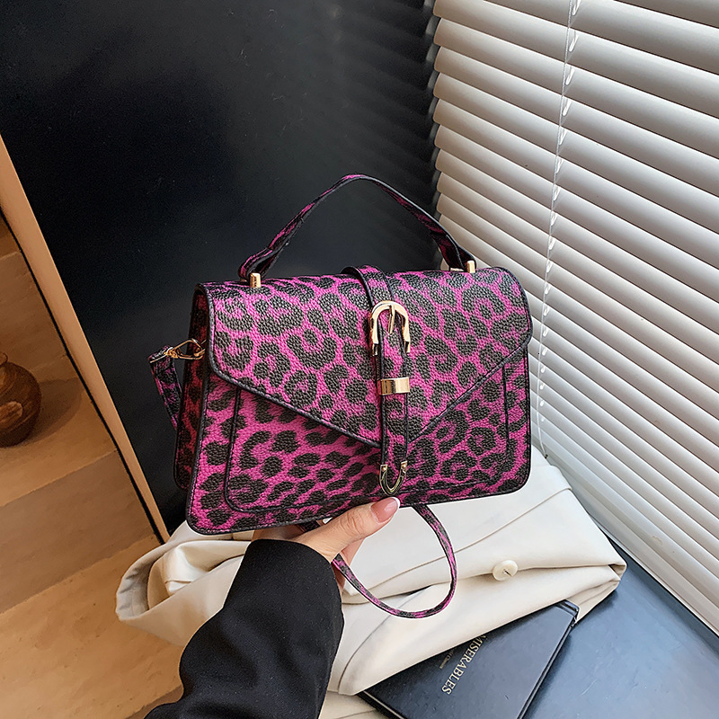 Trendy Fashion Leopard Print 2025 Simple Summer New Style Personality Handheld Crossbody Small Square Bag for Women