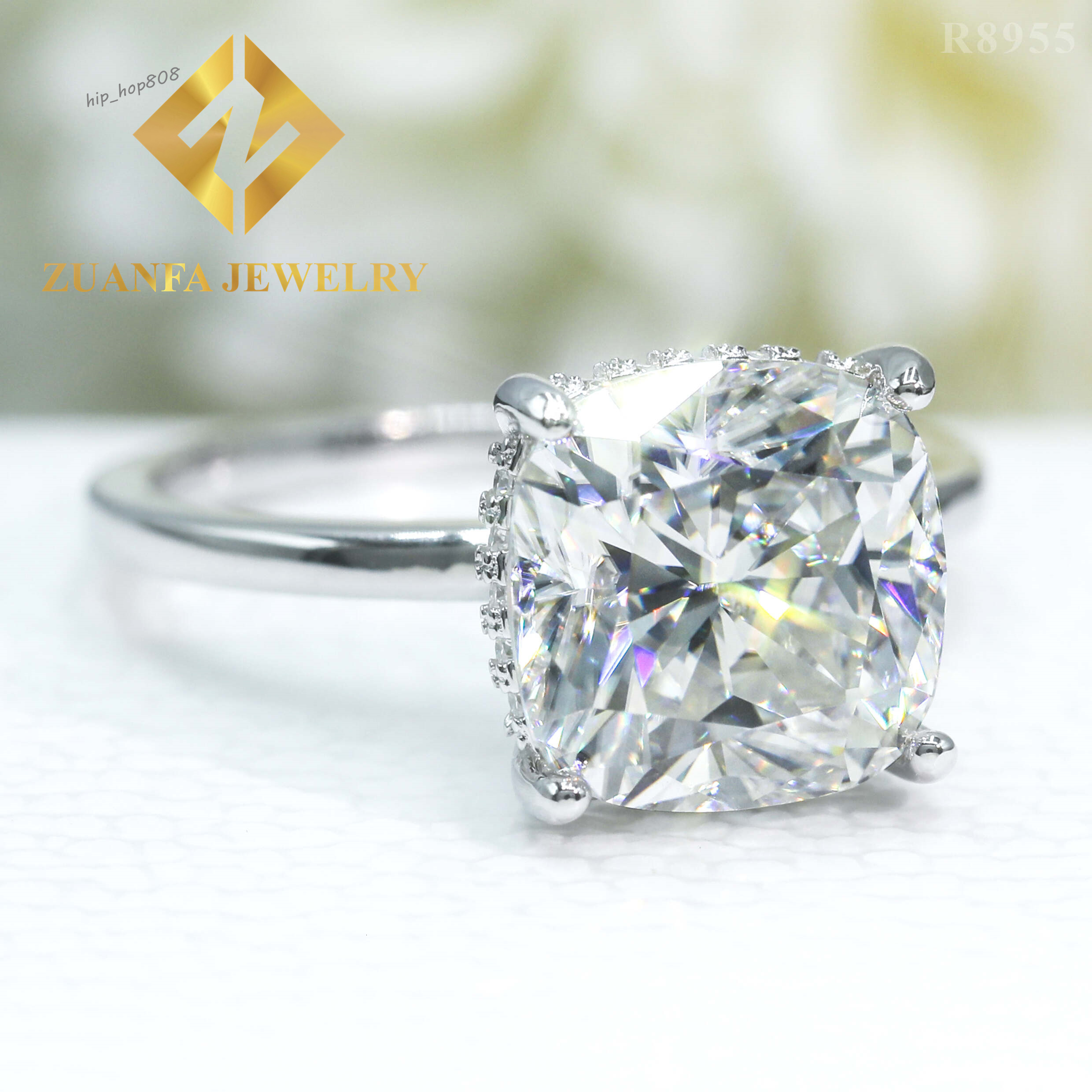 Supplier Jewelry Design Moissanite Stones High Quality Cushion Cut halo Design Moissanite Moissanite Wedding Engagement Ring