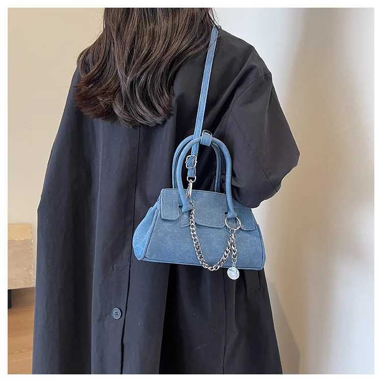 Fashion Women Shoulder Bags Simple Chain Top-handle Bags Crossbody Shell Bag Designer Purses And Handbags Z250815