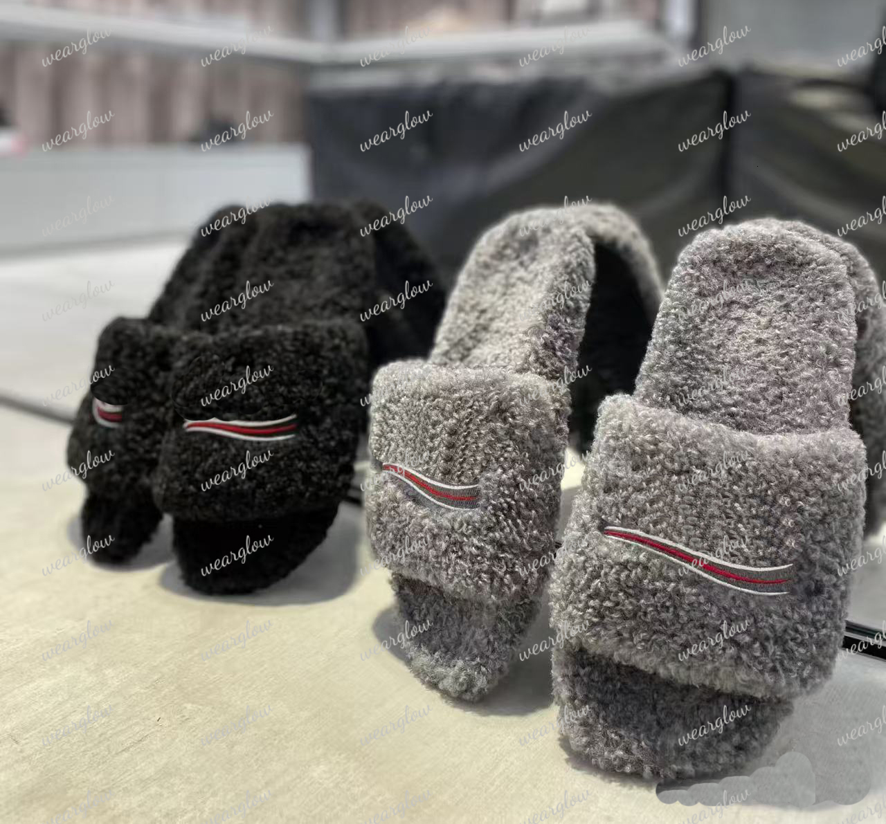 2025 Women Fur Slides Furry Slippers Designer Mules Fall Winter Homewear Slide Men Footwear Paris Comfortable Fuzzy Flip Flop Fluffy Sizes 35-45