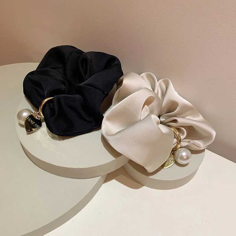 1pcs Vintage Satin Silk Solid Color Scrunchies for Girls Hair with Gold Color Heart Pearls for Womens Hair Accessories Hair Ties Z250815