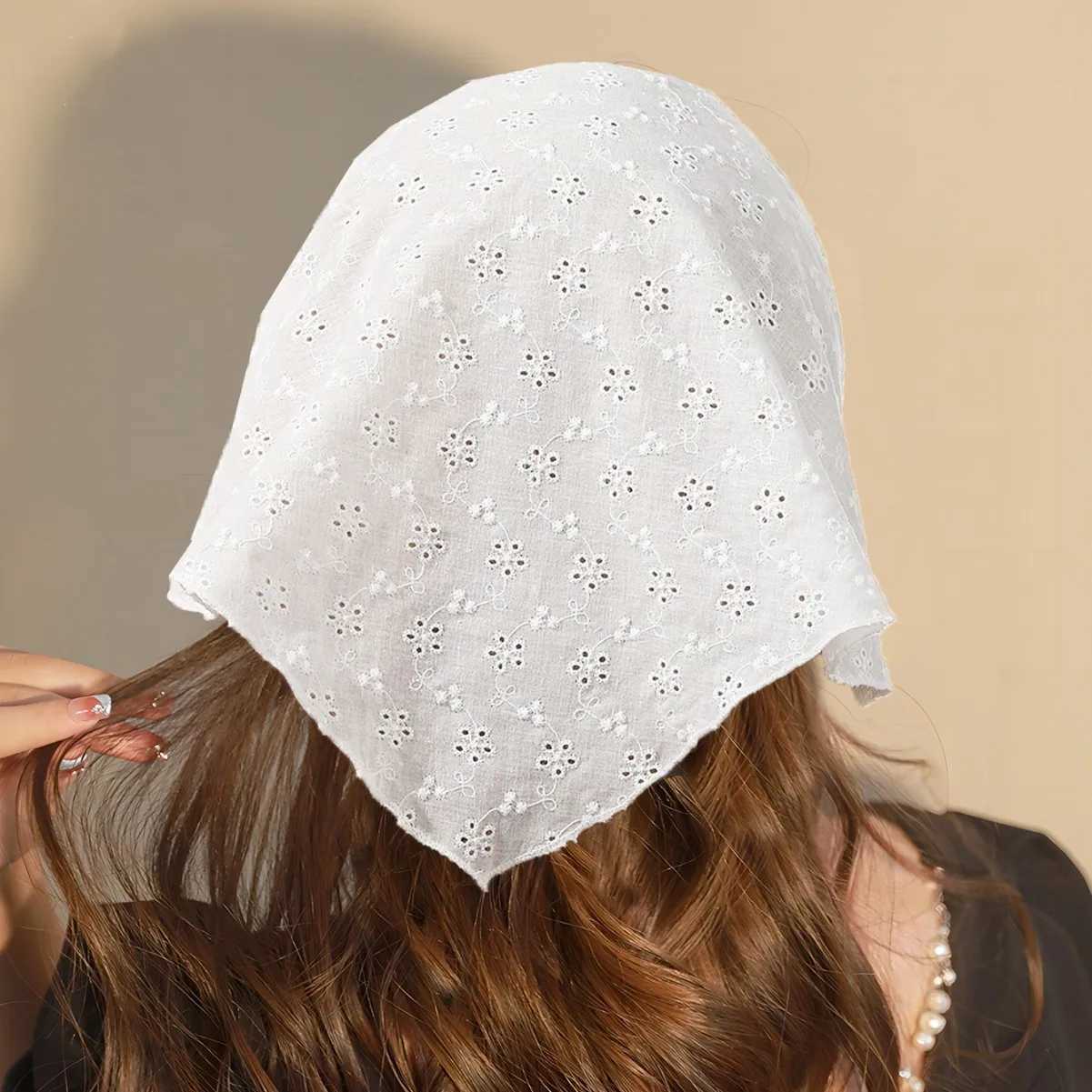 White Flower Vine Triangular Scarf for Women Solid Color Headscarf Trend Elegant Headwear for Female Girls Y2K INS Summer 250815