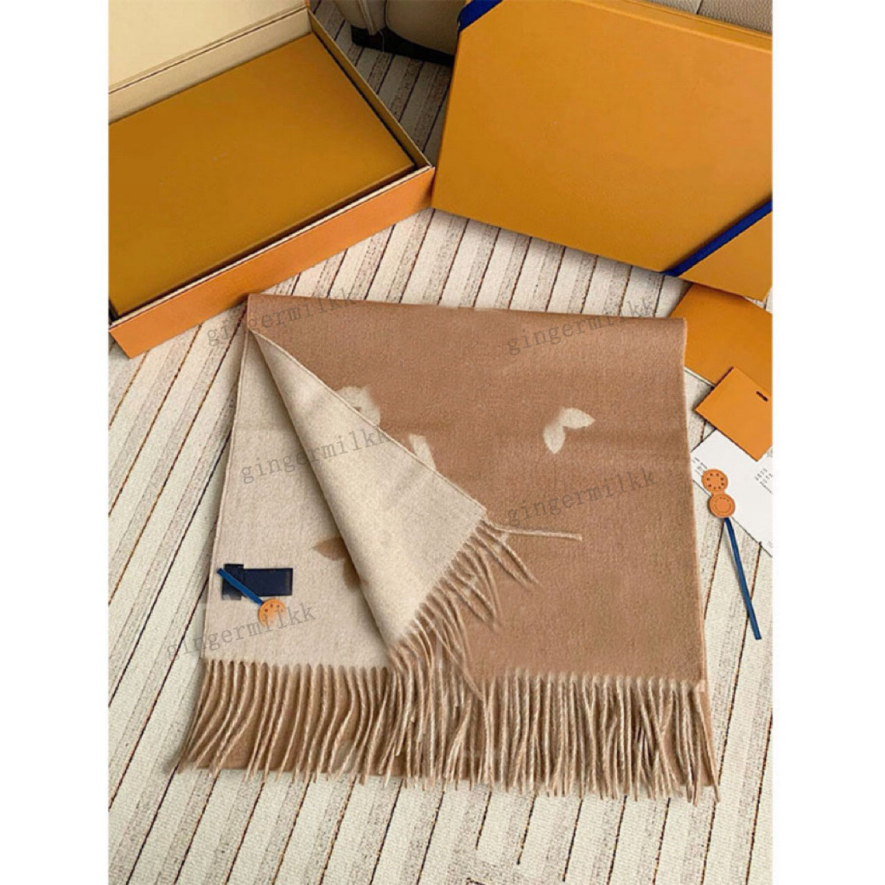 Designer Women Scarf Cashmere Scarves Christmas Gifts With Box Fashion Milk Tea Fringed Shawl Warm Headscarfs Letter Printed Headscarf