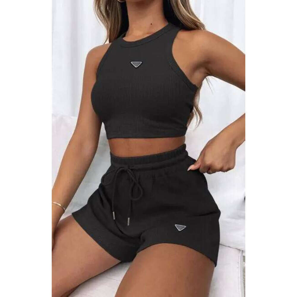 Tracksuits P Clothes Designer Women's Luxury Triangle Casual Yoga Wears Two Pieces Set Sports Clothing Fitness Pant Suit Lightweight Sweat Wear