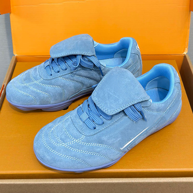 25SS Spring Summer Collection Macaron Designer Women Football Shoes Top Couples Footprint Soccer Sneakers Rubber Sole Sheepskin Inner Leather Fabric