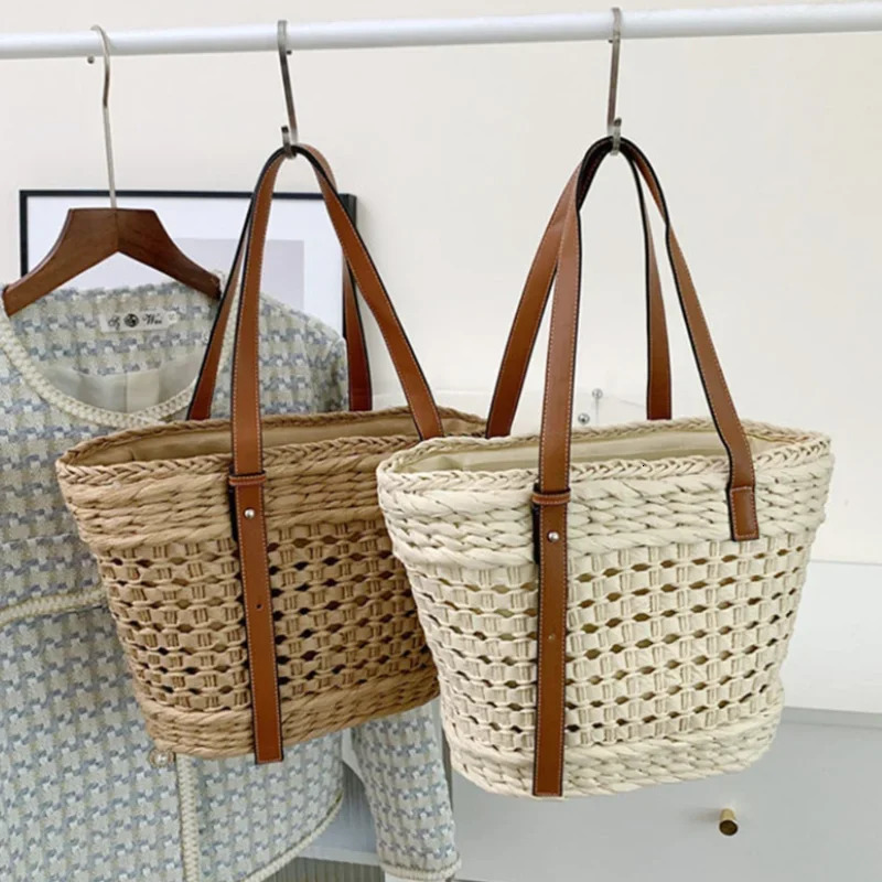 Summer Handwoven Straw Beach Women Tote Bags 2024 Vintage Hollow Out Basket Rattan Handbag Vacation Shoulder Bag Beach Bag250813