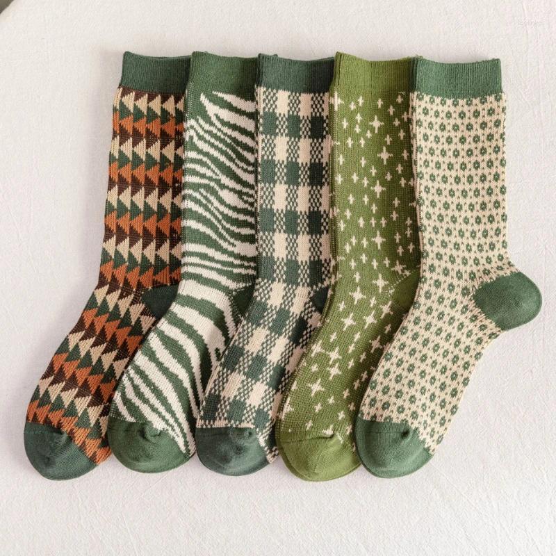 Women Socks Fashion Harajuku Cotton Kawaii Girls Japanese Korean Loose Long Stockings Autumn Winter Middle Tube For Cute