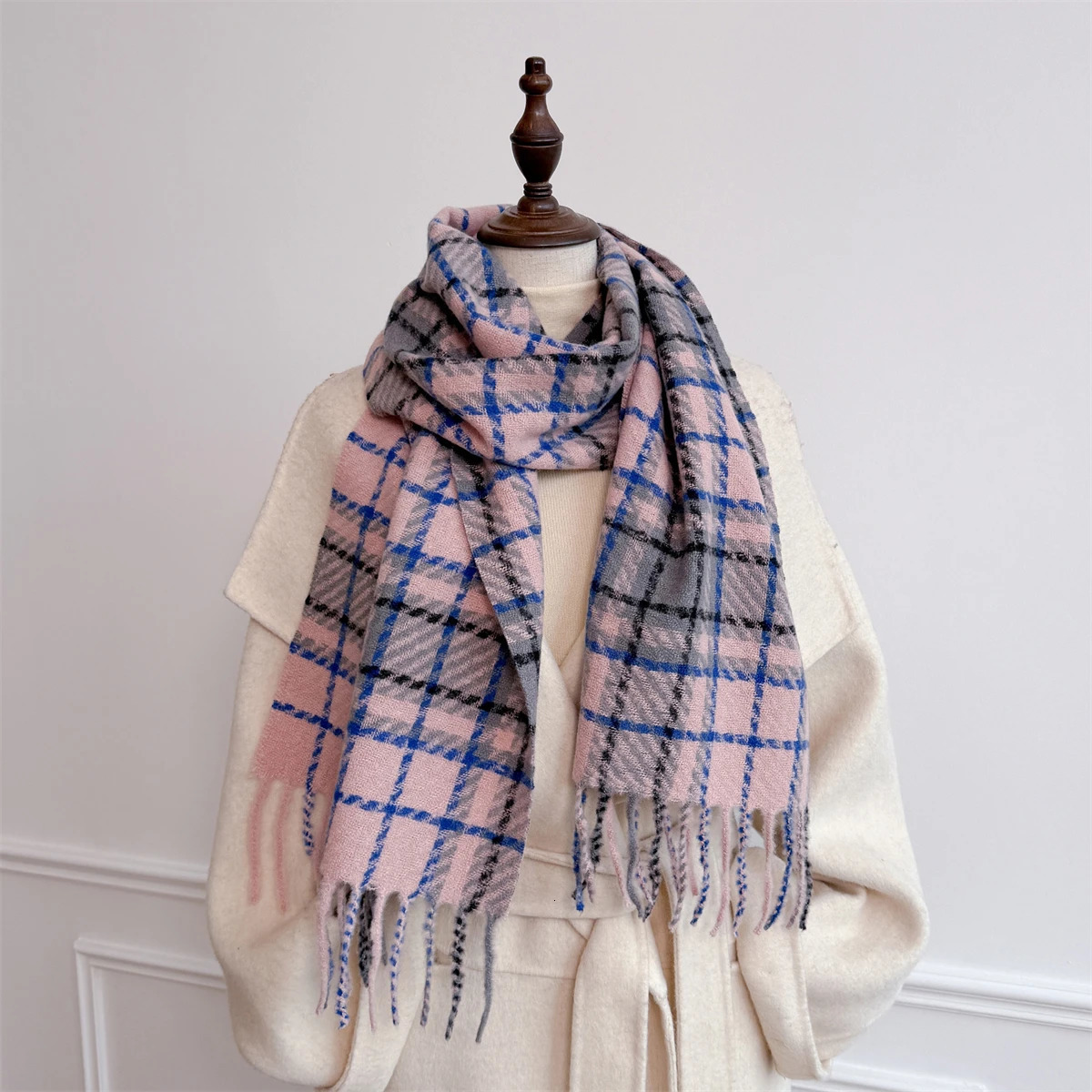 Winter Warm Women Scarf Thick Tassels Shawls Pashmina Plaid Stripe Neckerchief Cashmere Lady Outdoor Cold-Proof 250813